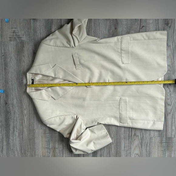 Chaps Light Weight Off White Suit - Picture 15 of 16